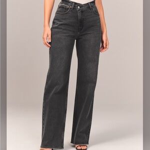 Abercrombie & fitch 90’s relaxed Jean high rise